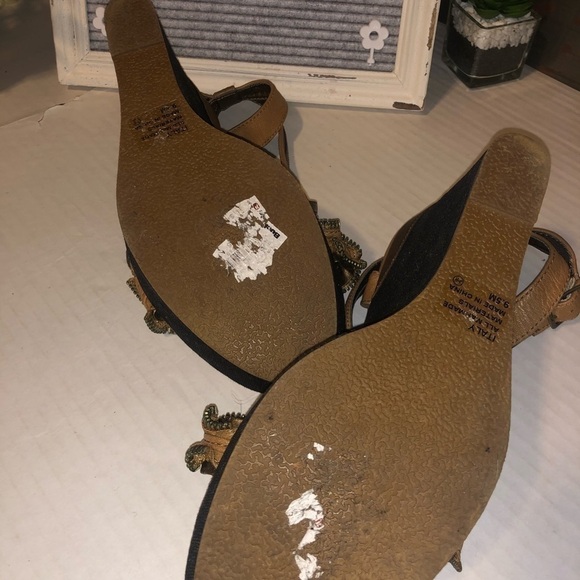 Bke caramel & bronze wedges/sandals - Picture 9 of 10